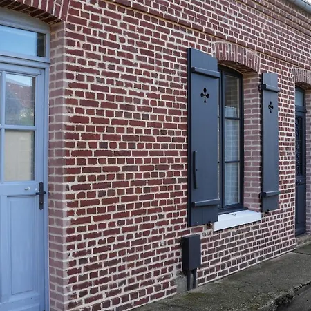 펜션 La Aussiere, Maison Avec Jardin A 500m De La Pour 4 A 6 Pers